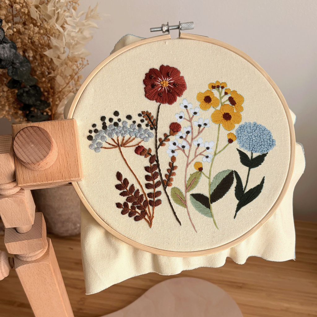 Murmures de fleurs sauvages - Kit de broderie